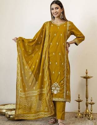 Women Ethnic Motifs Embroidered Regular Thread Work Pure Cotton Kurta with Trousers & With Dupatta 6