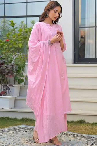 Women Ethnic Motifs Embroidered Regular Thread Work Kurta with Trousers & With Dupatta