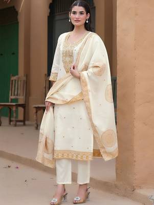 Women Ethnic Motifs Embroidered Regular Thread Work Pure Cotton Kurta with Trousers & With Dupatta 4