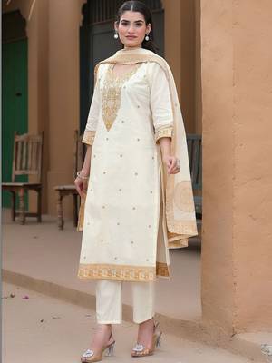 Women Ethnic Motifs Embroidered Regular Thread Work Pure Cotton Kurta with Trousers & With Dupatta 7