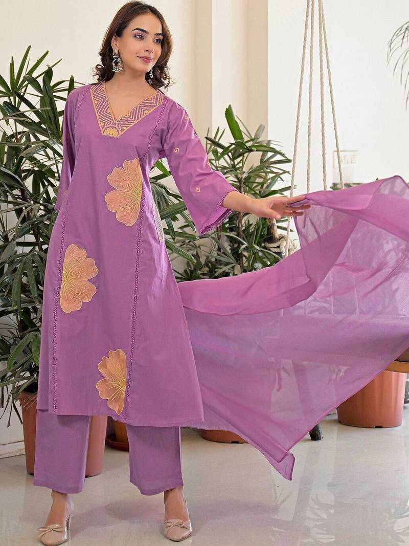 Women Ethnic Motifs Embroidered Regular Thread Work Kurta with Palazzos & With Dupatta