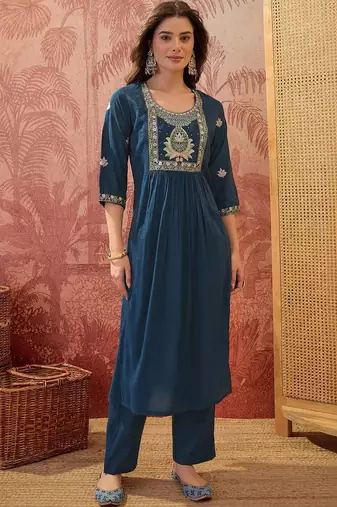 Women Ethnic Motifs Embroidered Empire Thread Work Kurta with Trousers & With Dupatta