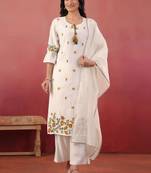 Women Floral Embroidered Regular Thread Work Kurta with Trousers & With Dupatta