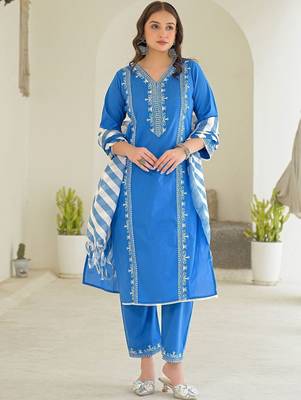 Women Ethnic Motifs Embroidered Regular Thread Work Kurta with Trousers & With Dupatta 5