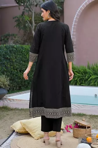 Women Regular Pure Cotton Kurta with Pyjamas & With Dupatta