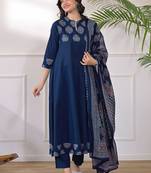 Women Ethnic Motifs Printed Regular Kurta with Trousers & With Dupatta