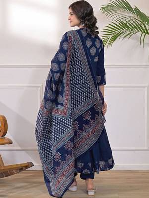 Women Ethnic Motifs Printed Regular Kurta with Trousers & With Dupatta 3