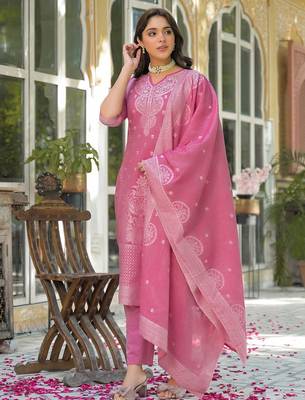 Women Ethnic Motifs Regular Kurta with Trousers & With Dupatta 3