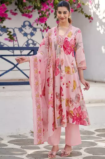 Women Printed Regular Kurta with Trousers & With Dupatta