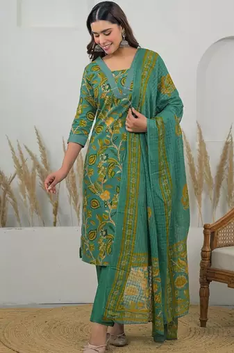 Women Floral Printed Regular Thread Work Kurta with Trousers & With Dupatta