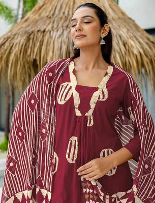 Women Printed Regular Kurta with Trousers & With Dupatta 4