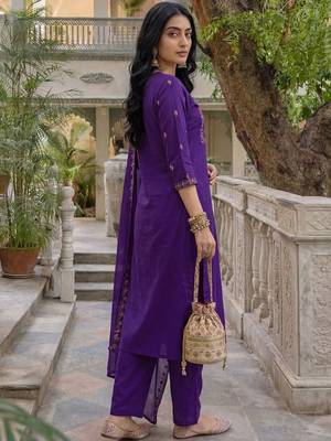 Women Ethnic Motifs Embroidered Regular Thread Work Kurta with Trousers & With Dupatta 6