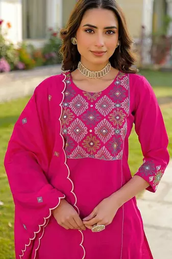 Women Ethnic Motifs Embroidered Regular Thread Work Kurta with Trousers & With Dupatta