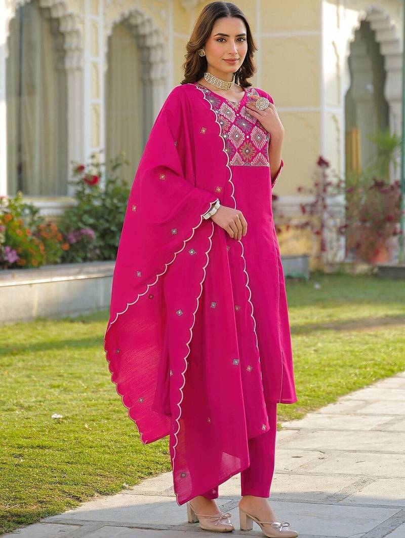 Women Ethnic Motifs Embroidered Regular Thread Work Kurta with Trousers & With Dupatta