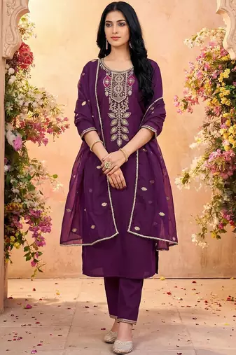 Women Ethnic Motifs Embroidered Regular Thread Work Kurta with Trousers & With Dupatta