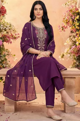 Women Ethnic Motifs Embroidered Regular Thread Work Kurta with Trousers & With Dupatta