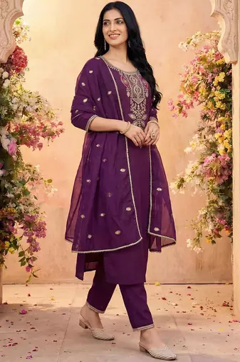 Women Ethnic Motifs Embroidered Regular Thread Work Kurta with Trousers & With Dupatta