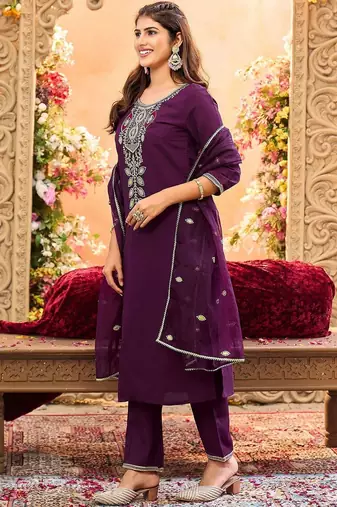 Women Ethnic Motifs Embroidered Regular Thread Work Kurta with Trousers & With Dupatta