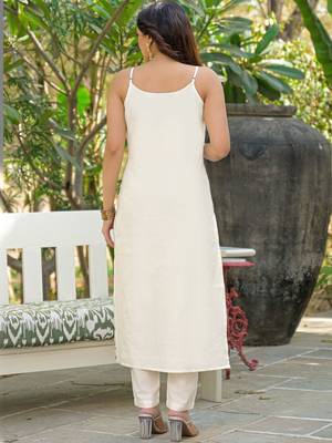 Women Ethnic Motifs Embroidered Regular Kurta with Trousers & With Dupatta 2