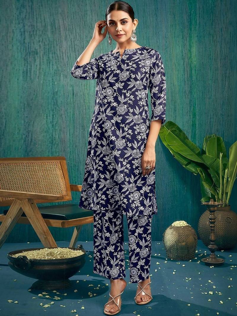 Floral Printed Dark Blue Cotton Blend Co Ords for Women