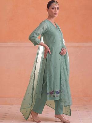 Women Ethnic Motifs Embroidered Regular Thread Work Chanderi Cotton Kurta with Trousers & With Dupatta 3