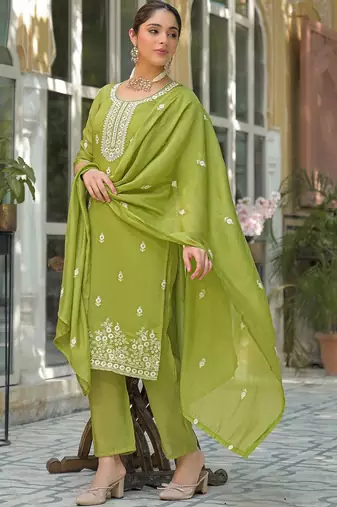 Women Ethnic Motifs Embroidered Regular Thread Work Pure Silk Kurta with Trousers & With Dupatta