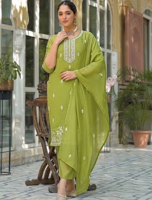 Women Ethnic Motifs Embroidered Regular Thread Work Pure Silk Kurta with Trousers & With Dupatta 4
