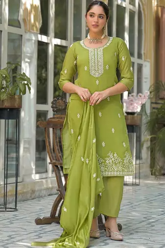 Women Ethnic Motifs Embroidered Regular Thread Work Pure Silk Kurta with Trousers & With Dupatta