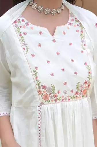 Women Floral Embroidered Empire Thread Work Pure Cotton Kurta with Trousers & With Dupatta