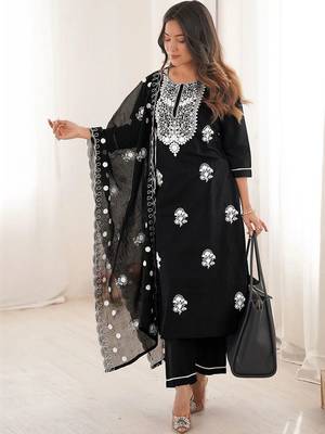 Women Ethnic Motifs Embroidered Regular Thread Work Pure Cotton Kurta with Trousers & With Dupatta 1