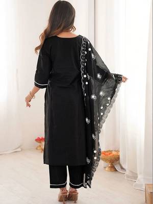 Women Ethnic Motifs Embroidered Regular Thread Work Pure Cotton Kurta with Trousers & With Dupatta 2