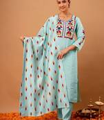 Women Ethnic Motifs Embroidered Regular Thread Work Kurta with Trousers & With Dupatta