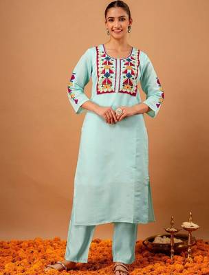 Women Ethnic Motifs Embroidered Regular Thread Work Kurta with Trousers & With Dupatta 7