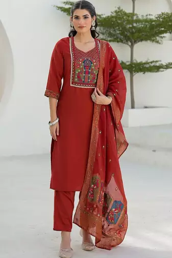 Women Ethnic Motifs Embroidered Regular Thread Work Kurta with Trousers & With Dupatta