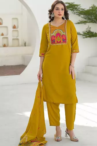 Women Ethnic Motifs Embroidered Regular Kurta with Trousers & With Dupatta