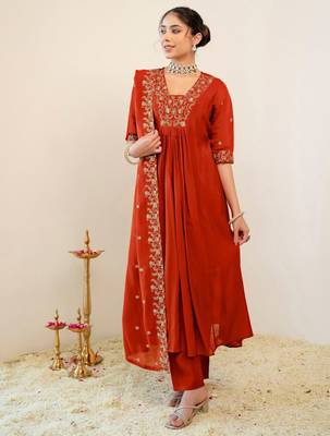 Women Ethnic Motifs Embroidered Empire Thread Work Kurta with Trousers & With Dupatta 1