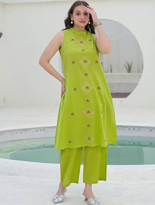 Embroidered Light Lime Green Viscose Rayon Co Ords for Women 5