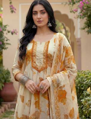 Women Floral Printed Regular Thread Work Kurta with Trousers & With Dupatta 2