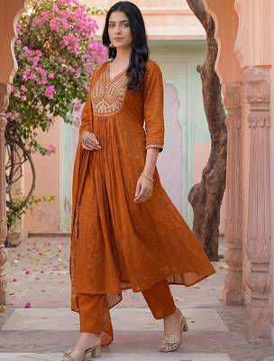 Women Ethnic Motifs Embroidered Panelled Thread Work Kurta with Trousers & With Dupatta 6