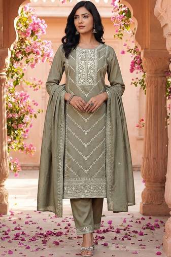 Women Ethnic Motifs Embroidered Regular Thread Work Kurta with Trousers & With Dupatta