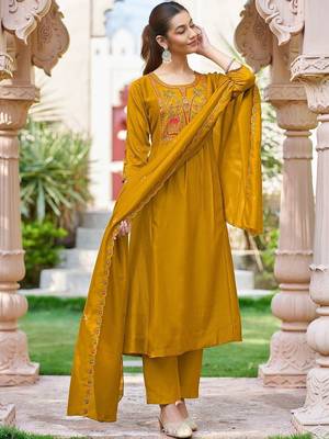 Women Ethnic Motifs Embroidered Empire Thread Work Kurta with Trousers & With Dupatta 6