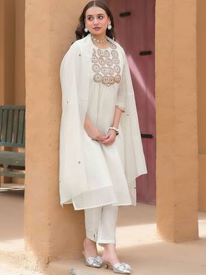 Women Ethnic Motifs Embroidered Empire Thread Work Chanderi Silk Kurta with Trousers & With Dupatta 7