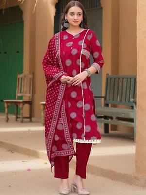 Women Ethnic Motifs Printed Regular Kurta with Trousers & With Dupatta 1