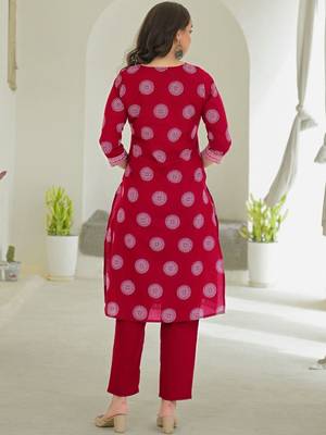 Women Ethnic Motifs Printed Regular Kurta with Trousers & With Dupatta 3