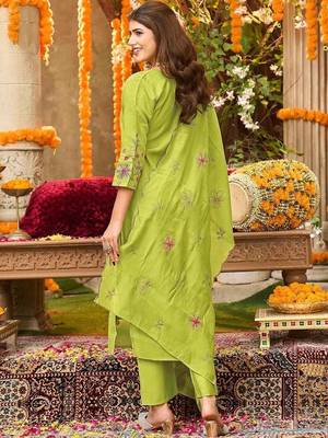Women Embroidered Regular Kurta with Trousers & With Dupatta 3