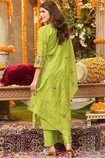 Women Embroidered Regular Kurta with Trousers & With Dupatta
