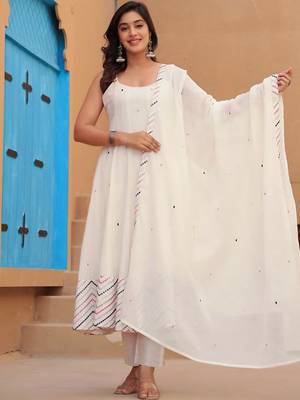 Women Embroidered Regular Pure Cotton Kurta with Trousers & With Dupatta 6