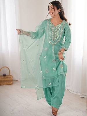 Women Embroidered Regular Kurta with Trousers & With Dupatta 7