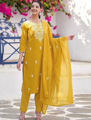 Women Embroidered Regular Kurta with Trousers & With Dupatta 3