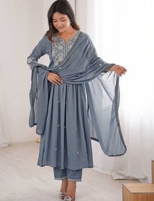 Women Embroidered Regular Kurta with Trousers & With Dupatta 5